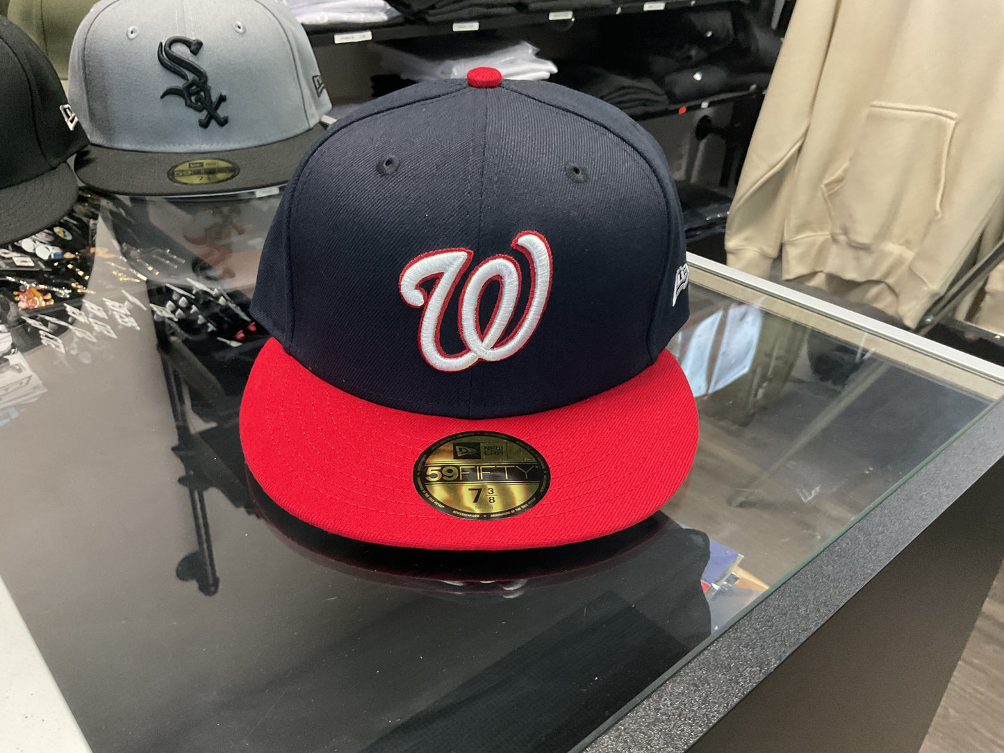 NEW ERA WASHINGTON NATIONALS NAVY BLUE & RED FITTED HAT