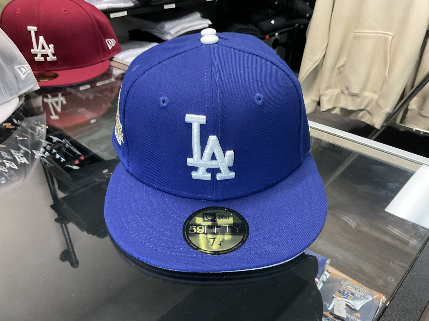 NEW ERA LOS ANGELES DODGERS WORLD SERIES BLUE/WHITE FITTED HAT….