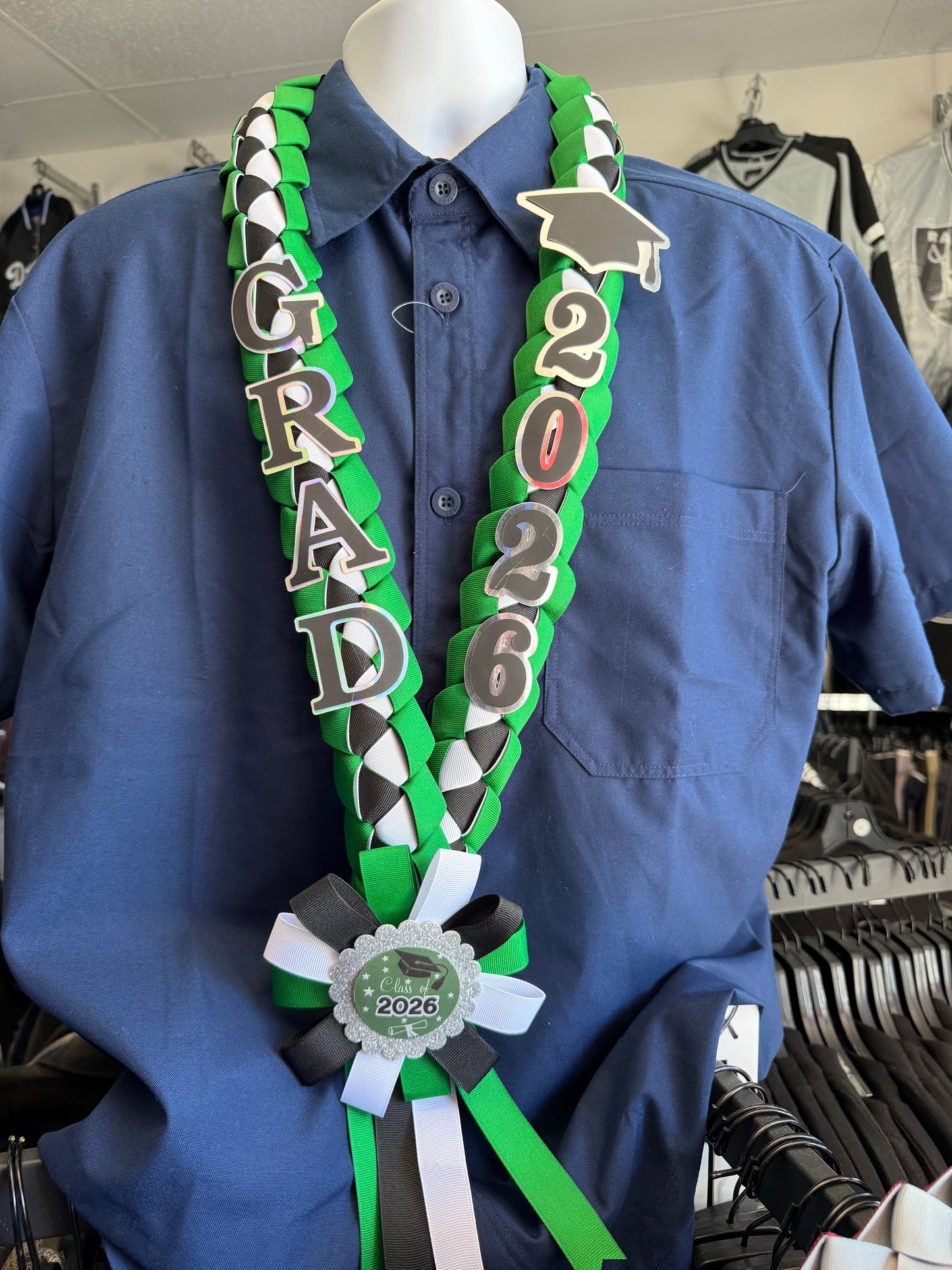 Graduation Green/black/white 2026