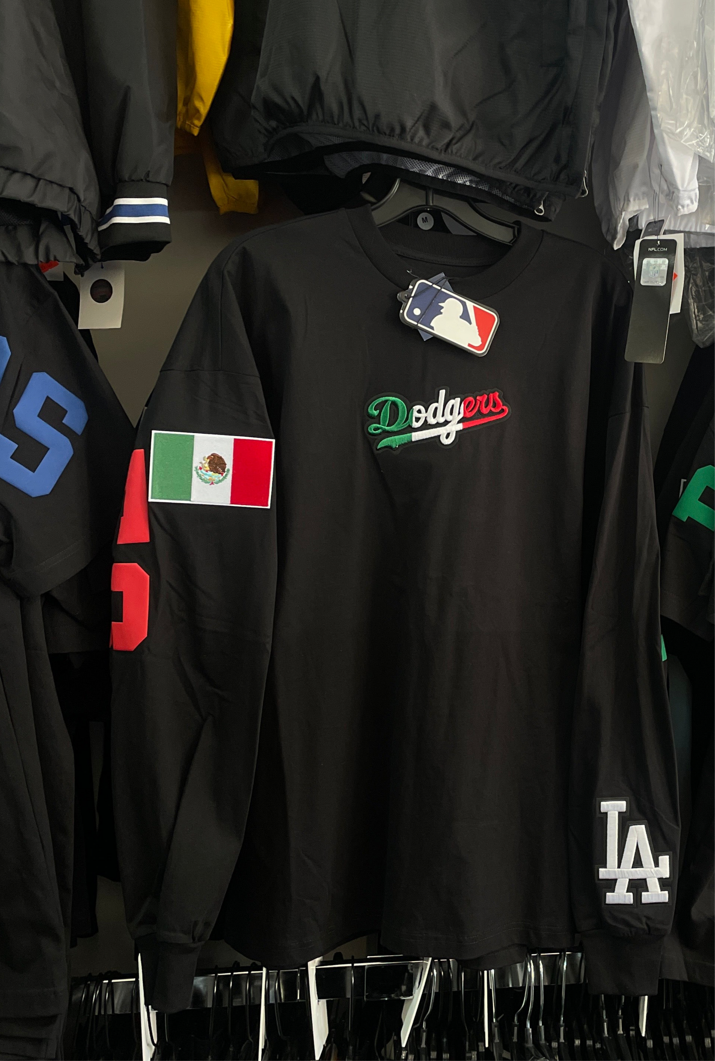 Pro Standard Los Angeles Dodgers long sleeve T shirt