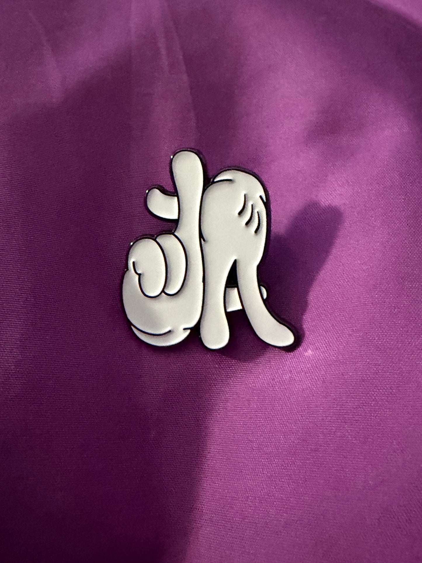 LA Pin