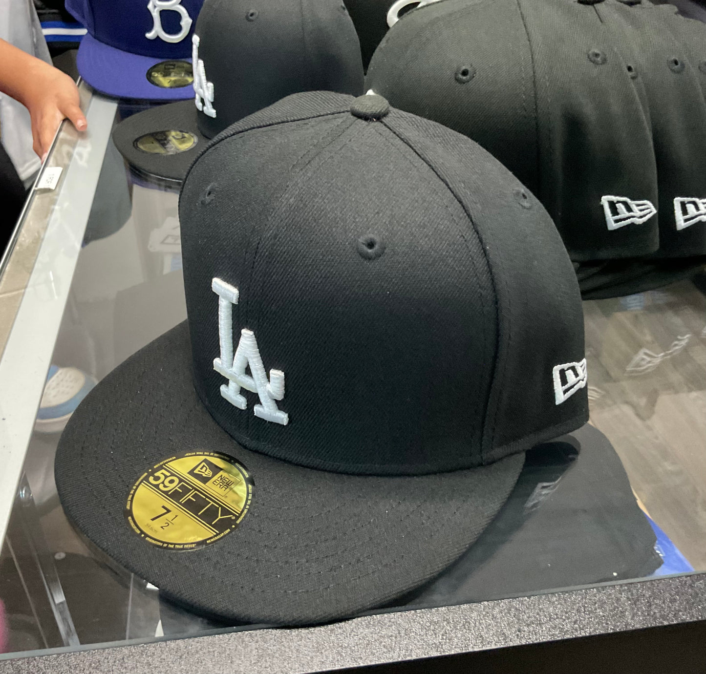 2024 WORLD SERIES DODGER CHAMPIONS | New Era Fitted Hat