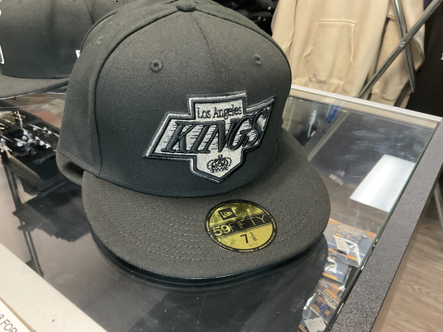NEW ERA LOS ANGELES KINGS BLACK FITTED HAT