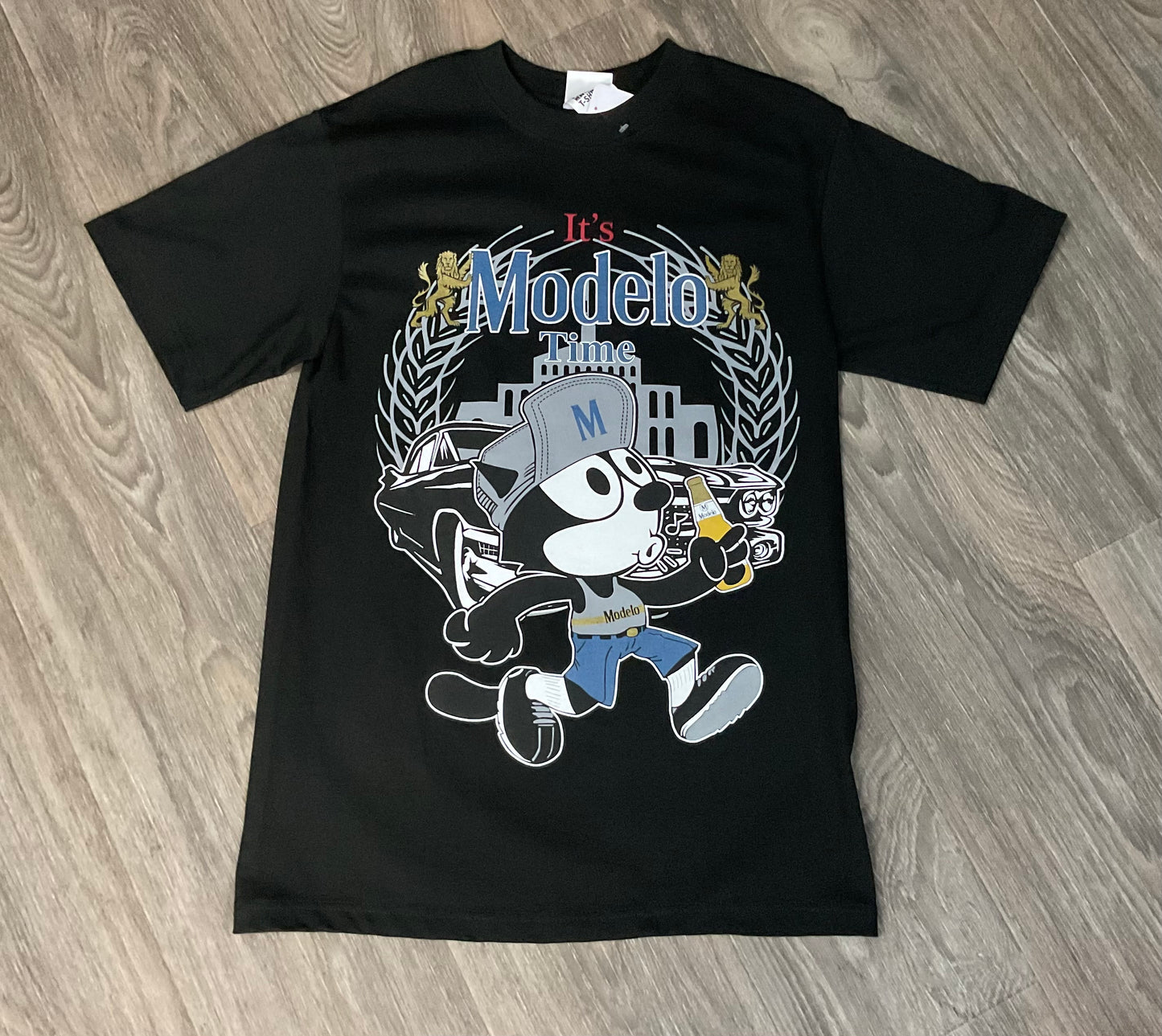 It’s Modelo Time Graphic Tee 1