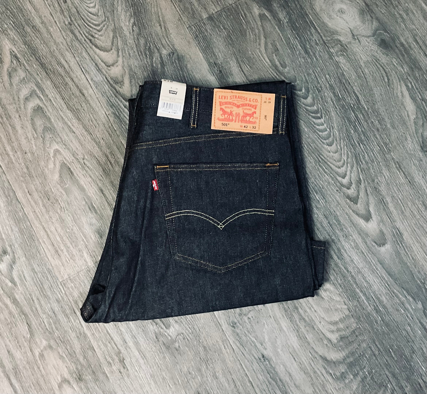 Levi's 501 Shrink-to-Fit