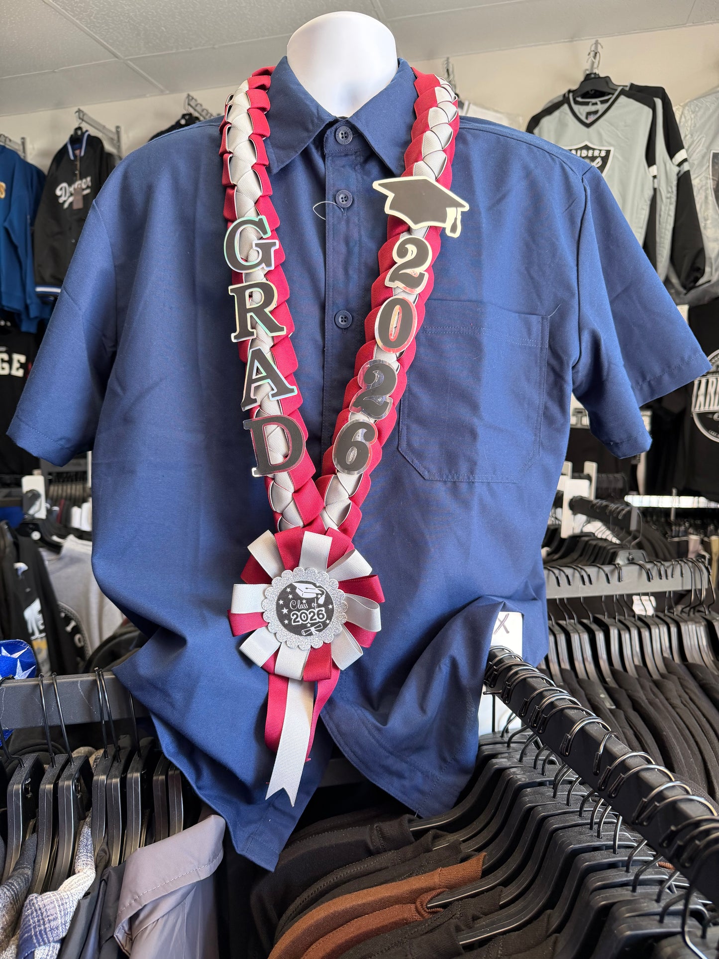 Graduation Lei Burgundy/Grey 2026