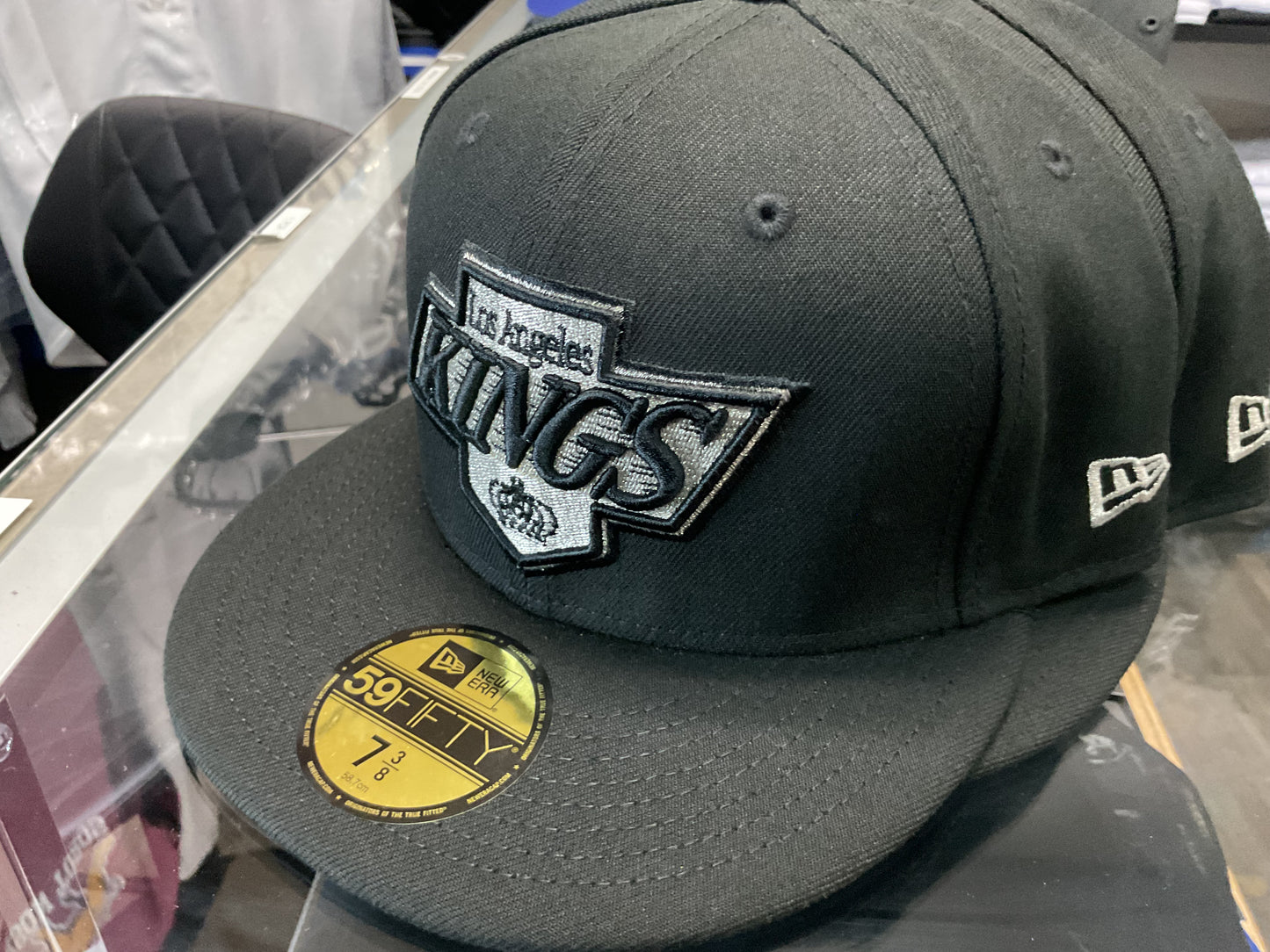 NEW ERA LOS ANGELES KINGS BLACK FITTED HAT