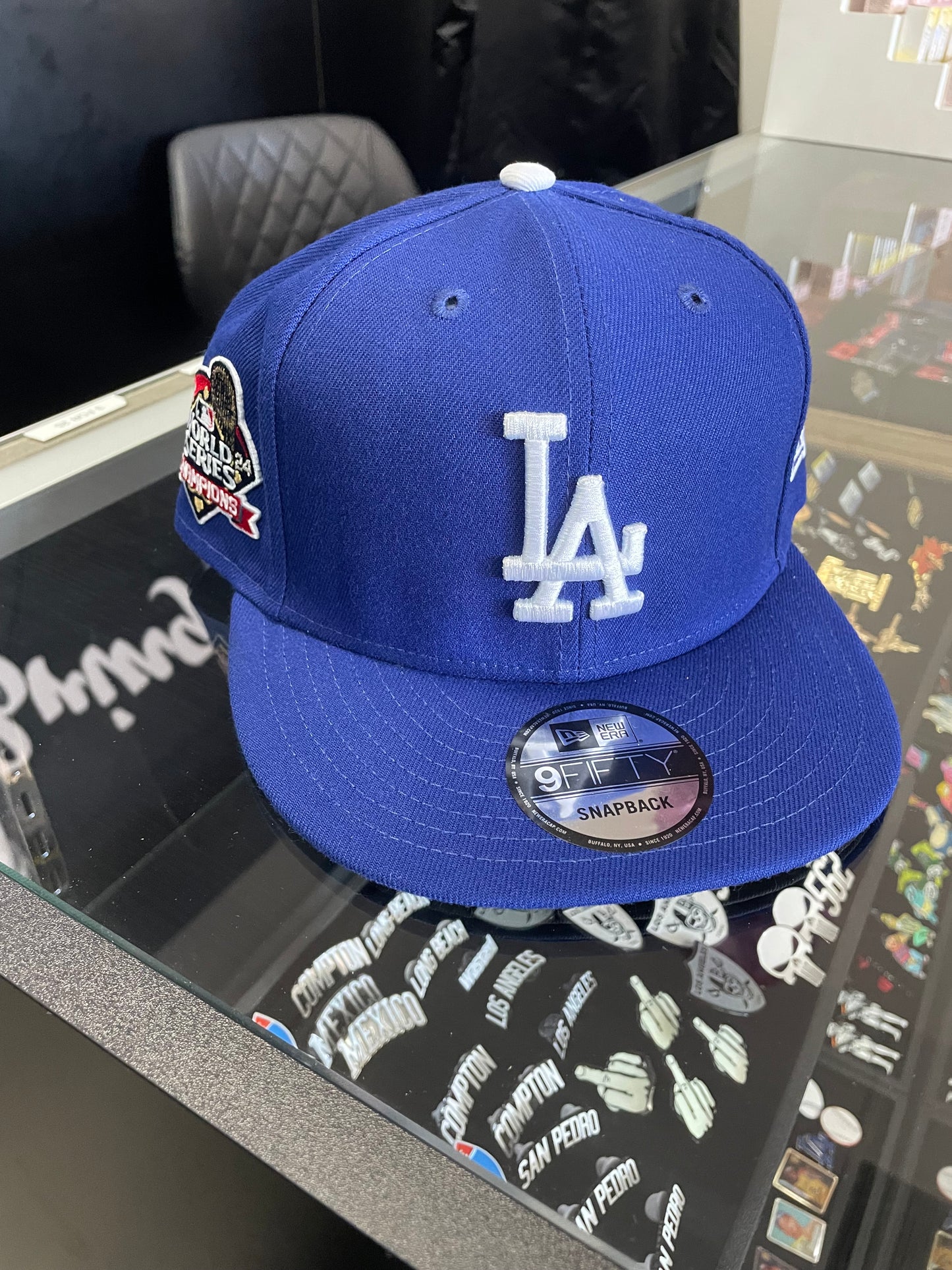 Los Angeles Dodgers New Era 2024 World Series Champions Side Patch 9FIFTY Snapback Hat - Royal Blue