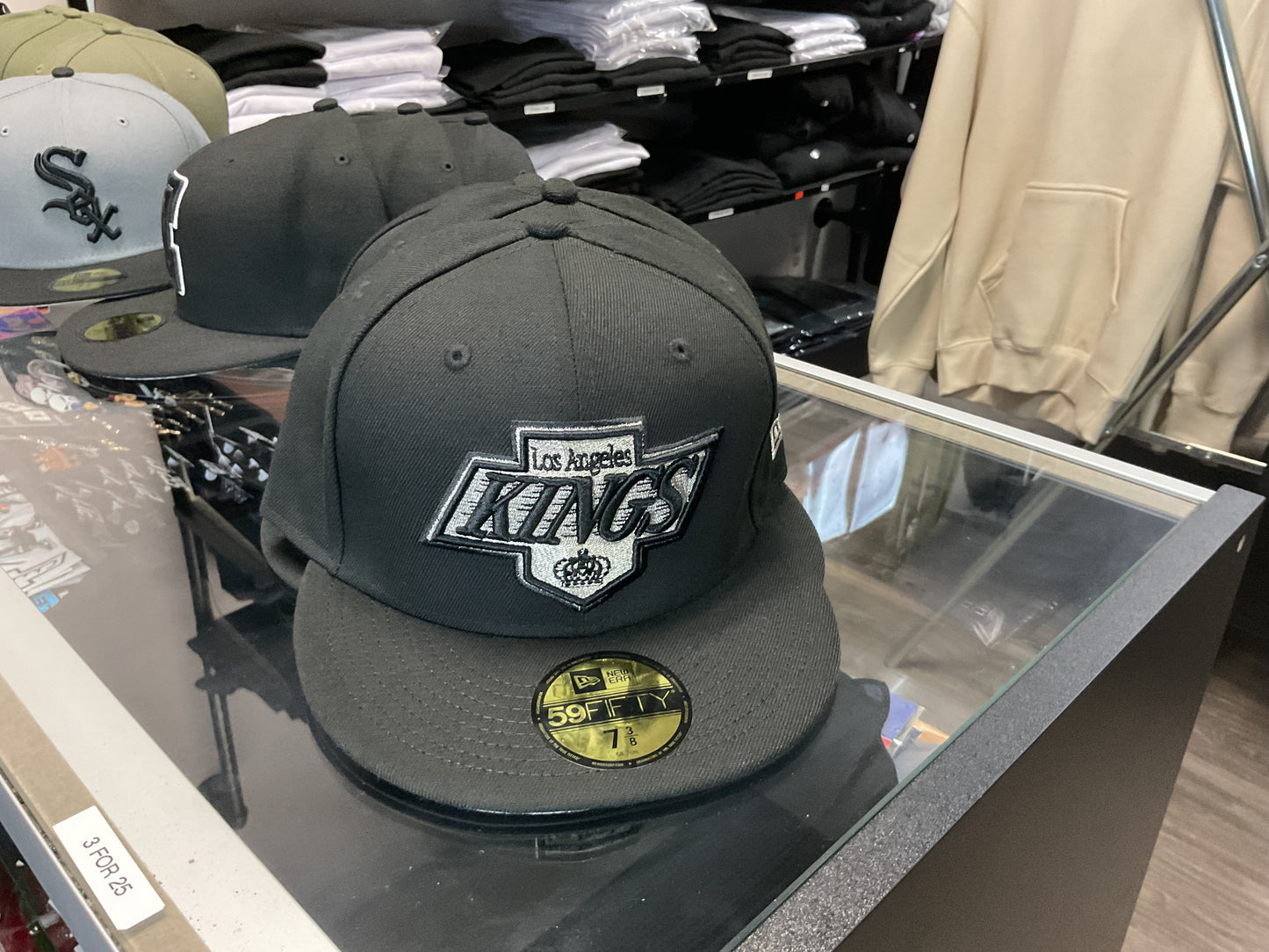 NEW ERA LOS ANGELES KINGS  BLACK FITTED HAT