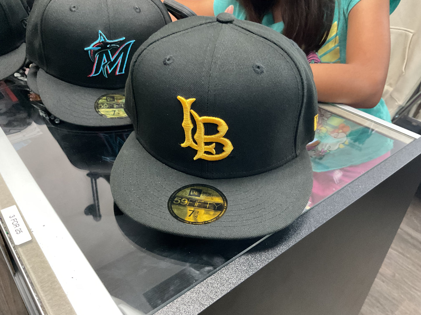 LONG BEACH COLLEGE NEW ERA  FITTED BLACK HAT