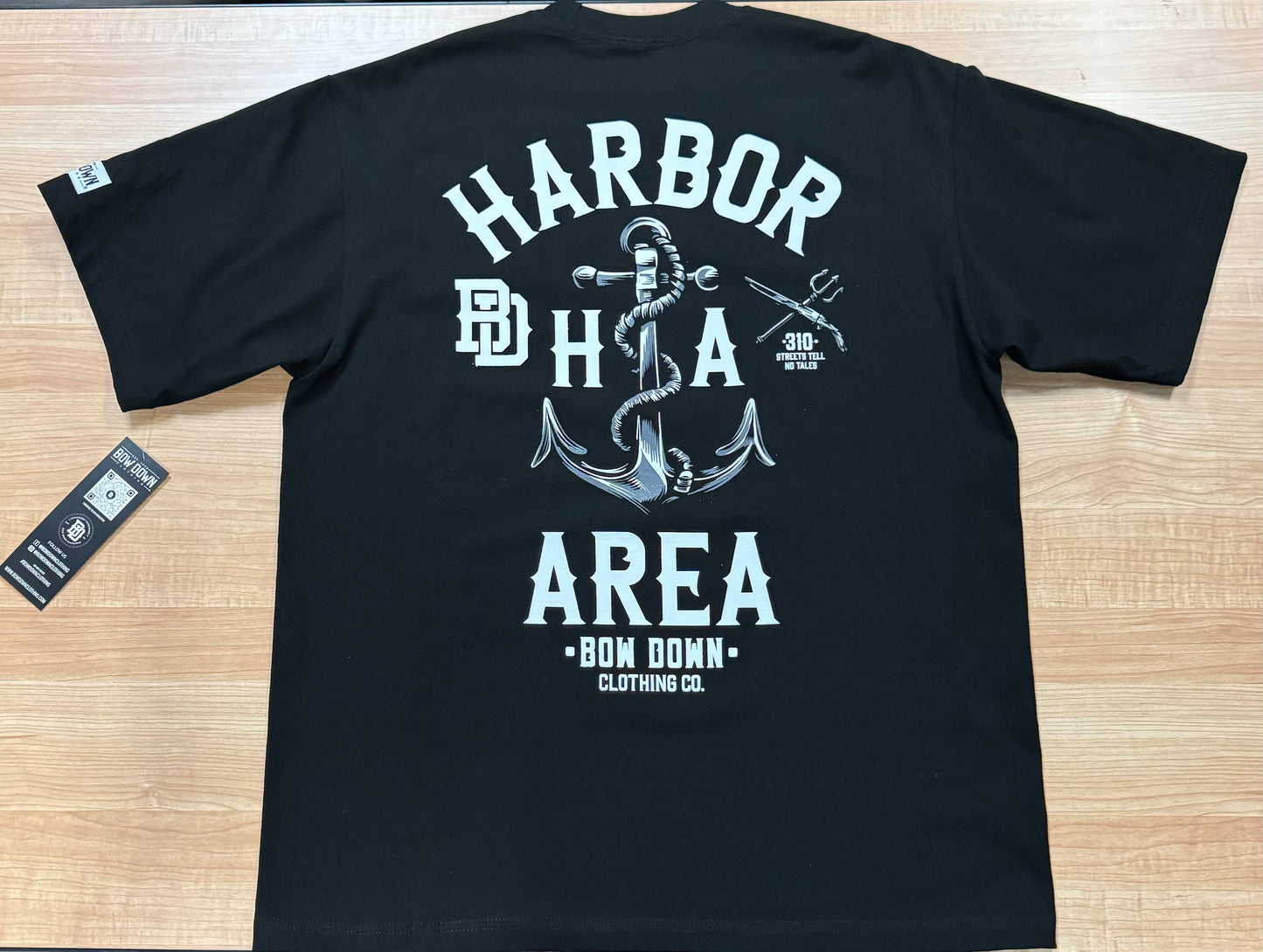 Harbor Area Anchor Tee Bow Down