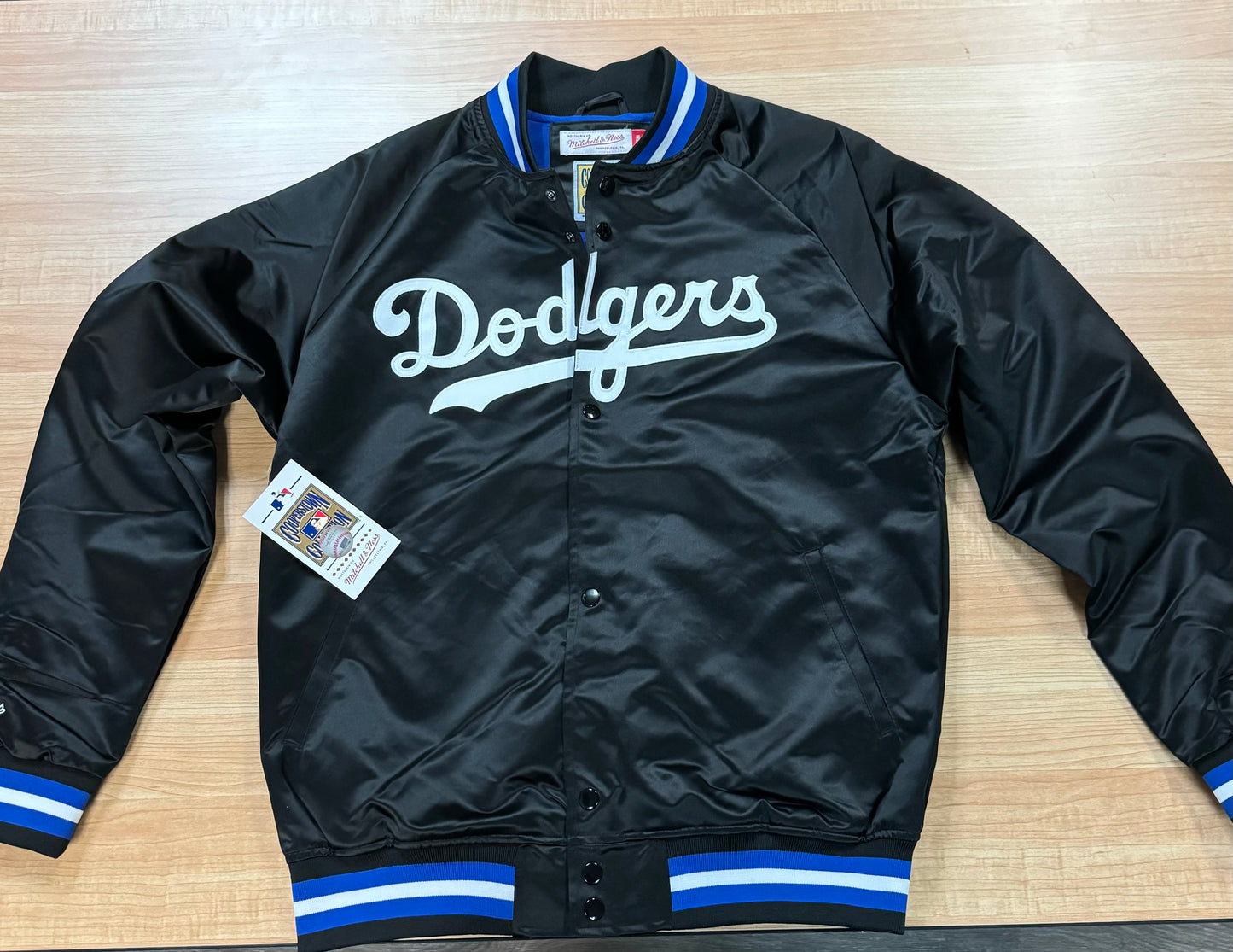 Los Angeles Dodgers Lightweight Jacket BLACK