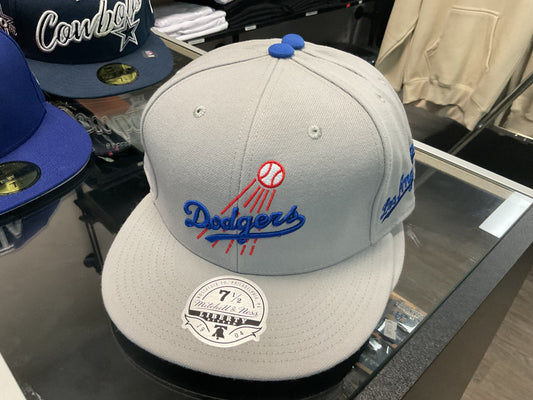 Mitchell & Ness  DODGERS HAT LIGHT GREY|| FITTED HAT