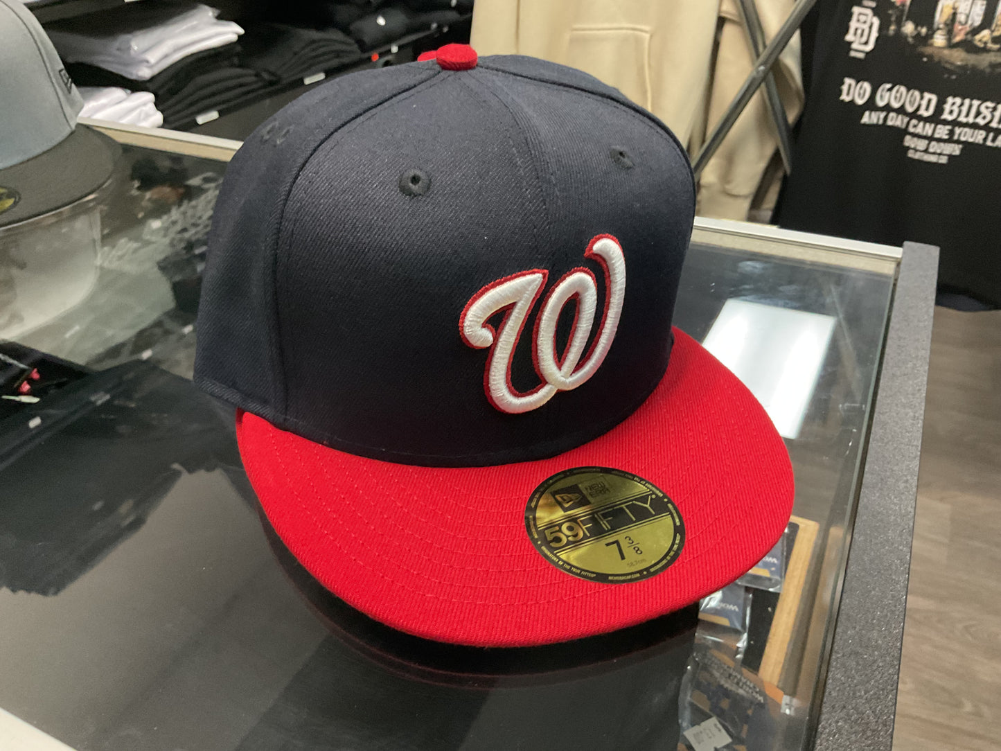 NEW ERA WASHINGTON NATIONALS NAVY BLUE & RED FITTED HAT