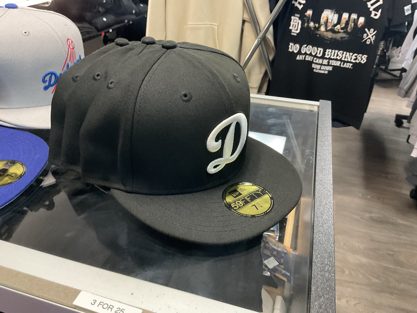 NEW ERA DODGER D BLACK|| FITTED HAT