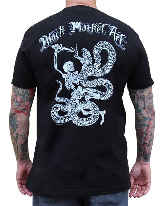 Serpent Slayer - Men's T-Shirt: Black